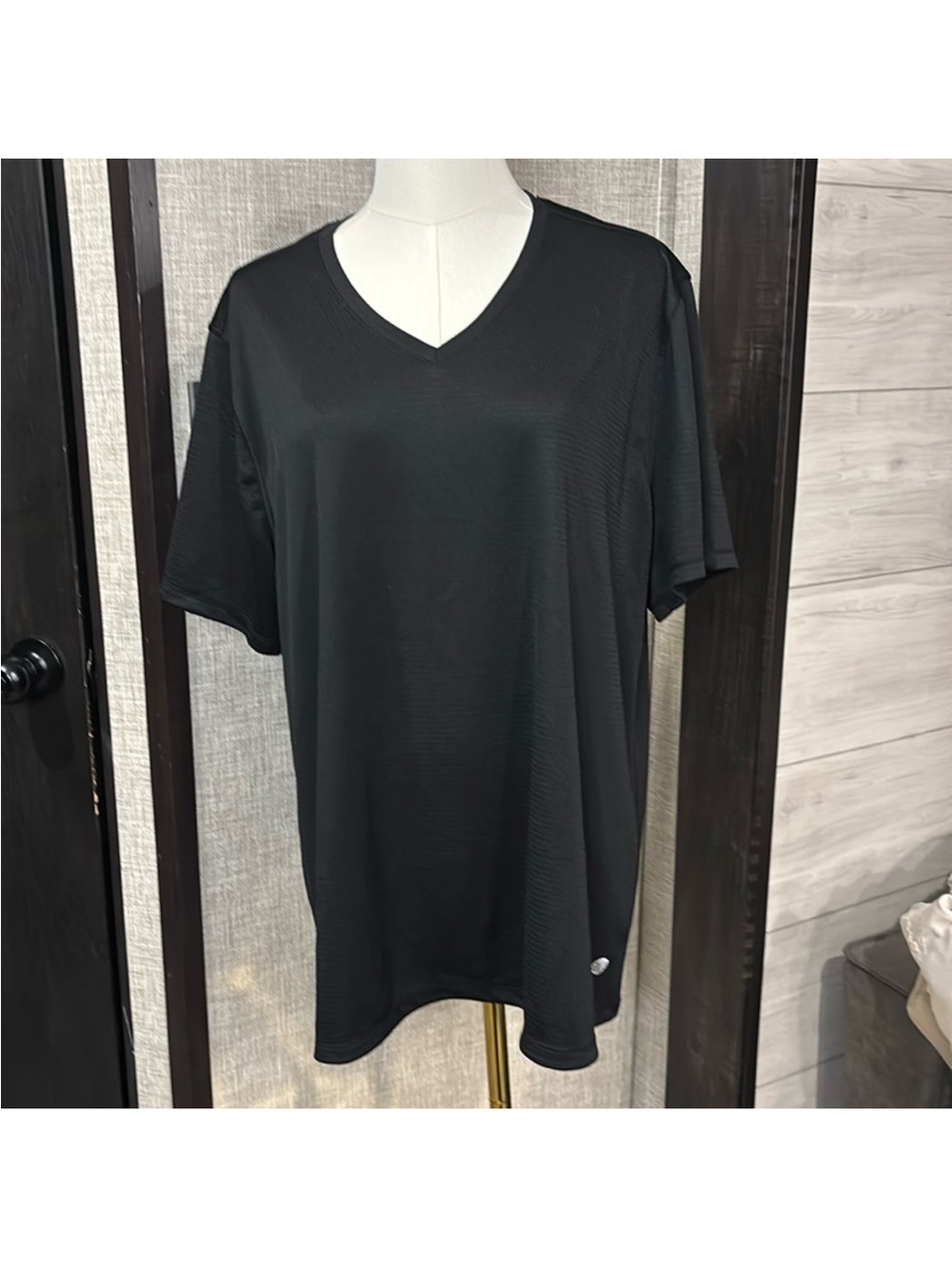 Reel Legends Black V-Neck Short Sleeve Performance Tee